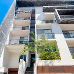 The Eight Condos By Riviera Rentals